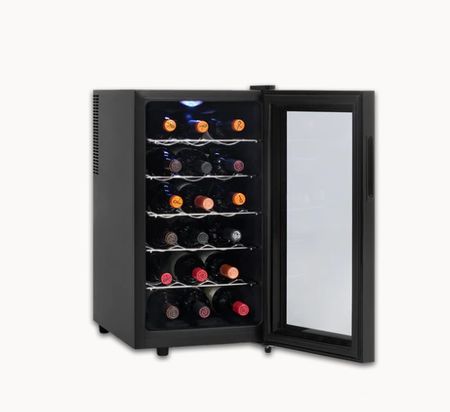 Cava 18 Botellas Vondom ( T18 Negra)