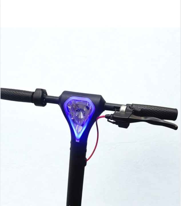 Monopatin Electrico - Nippongame - Trotty 6350 - Rod. 8.5”- Autonomia 25Km - Motor 350W. - Velocidad maxima 25km-h. - Vista 6
