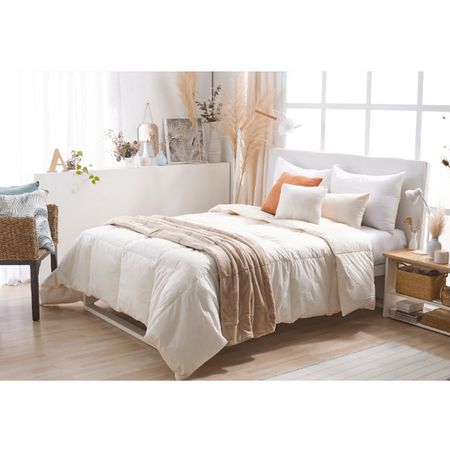 Acolchado Pluma Oro Casablanca Queen Size Ivory