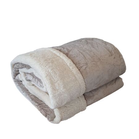 Acolchado Edredon Liso con Corderito King