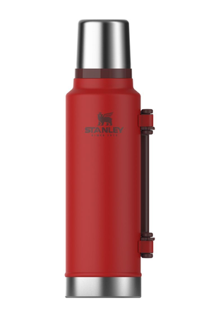 Termo Clasico 1.4 Lts. Asa Plegable Lava Stanley ( 10-08999-070)