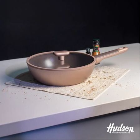 Wok Aluminio 28cm Inducción Antiadherente Línea Gala Hudson Rosa