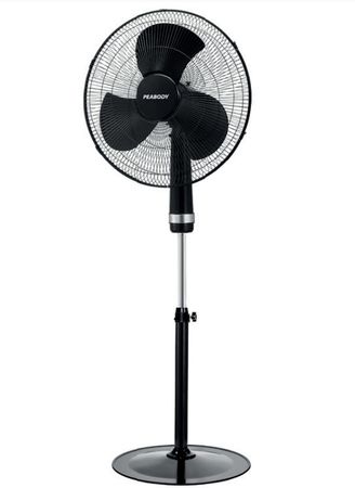  Ventilador de pie Peabody PE-VP2060 negro con 3 palas de plástico, 20" de diámetro 220 V