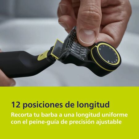 Afeitadora Philips Oneblade Pro QP6532 Recorta Modela Afeita Color Negro