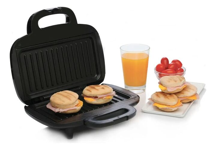 Sandwichera Electrica Liliana Mastertost AS990 700W - Vista 3