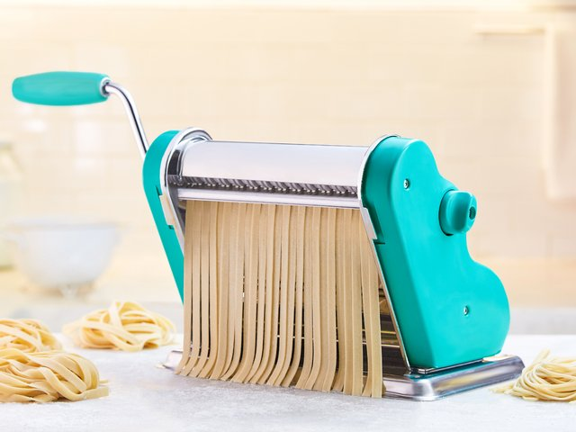 Pastalinda Fabrica De Pasta Modelo Clasica Sobadora Fideera - Vista 3