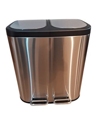 Cesto de Basura con Pedal Ezego Acero Inox 30L RM179