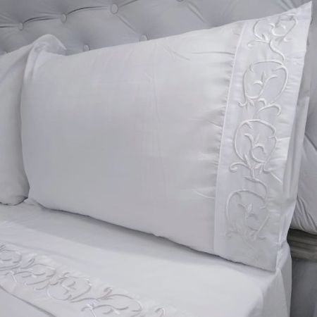 SABANA FAJA BORDADA 600 H QUEEN COLOR BLANCO