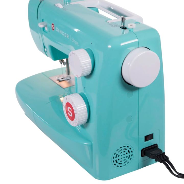 Maquina De Cosar Brazo Libre Ojalador Autom. En Cuatro Pasos Singer 3223g - Vista 2