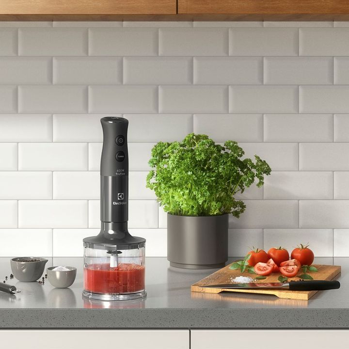 Mixer 3 en 1 Electrolux Efficient 600W EIB20 - Vista 4