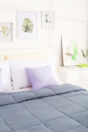 Cubrecama Casablanca Oro Liso Gris Full