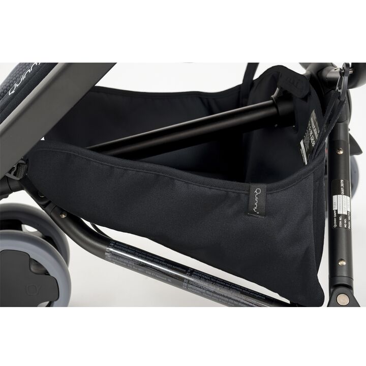 COCHECITO ZAPP FLEX BLACK ON BLACK QUINNY - Vista 10