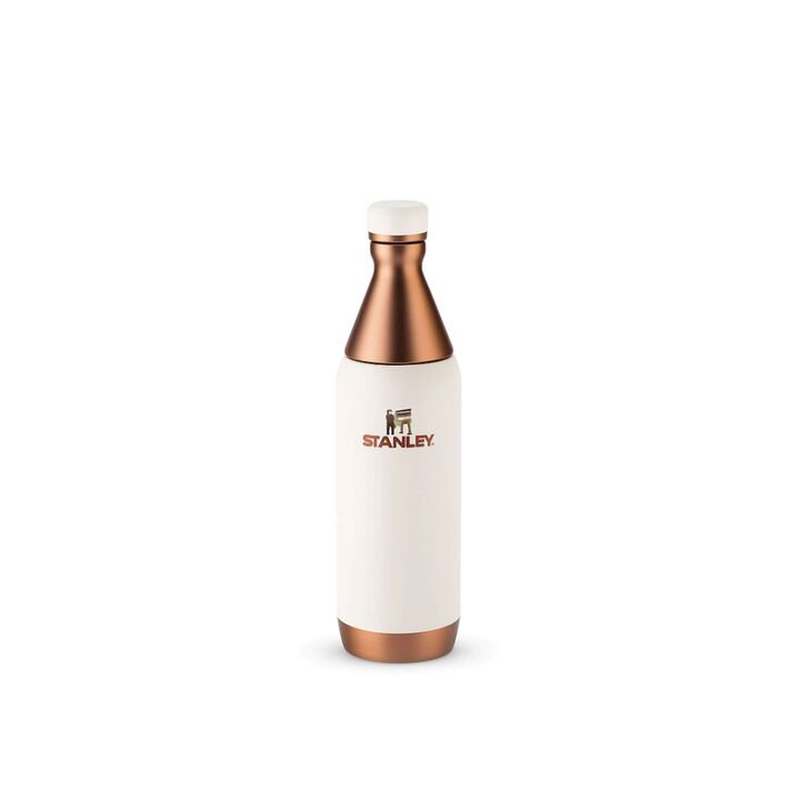 BOTELLA STANLEY 0.59L (C:GILDED SUGAR SLIM BOTTLE) - Vista 1