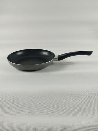 Sarten De 26 Cm Antiadherente Gris Granito