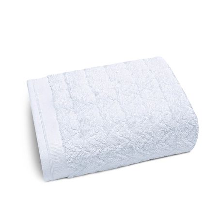 Toalla Felpada Línea 50 x 80 color Blanco Espácity