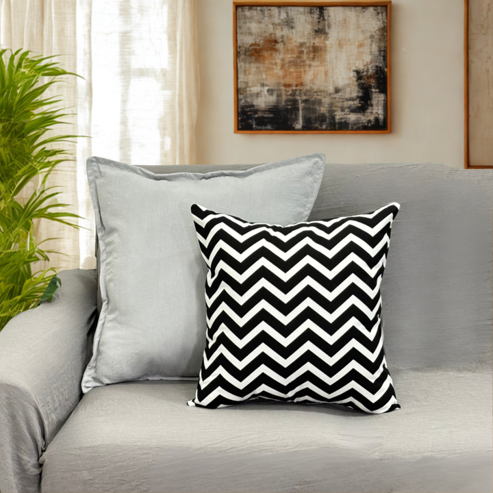 Set de 4 almohadones decorativos NEGRO con 1 pelo largo N1 - Vista 2