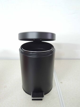 Cesto Tacho De Residuos 3 Litros Negro Mate