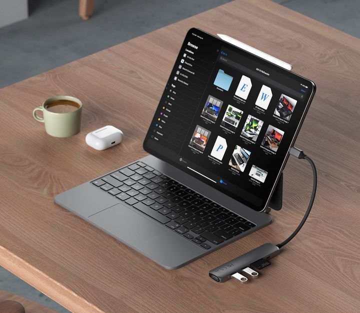 Hub USB-C Satechi 6 en 1 Slim HDMI 4K 100W Plata - Vista 2