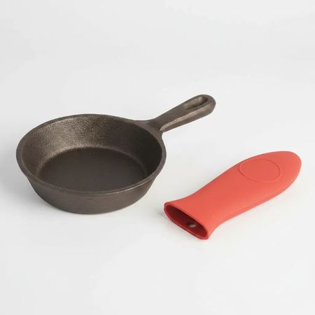 Provoletera De Fundicion 12,5 Cm Kamado Argentino Parrilla