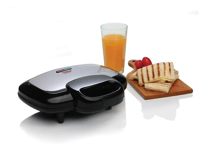 Sandwichera Electrica Liliana Mastertost AS990 700W - Vista 4