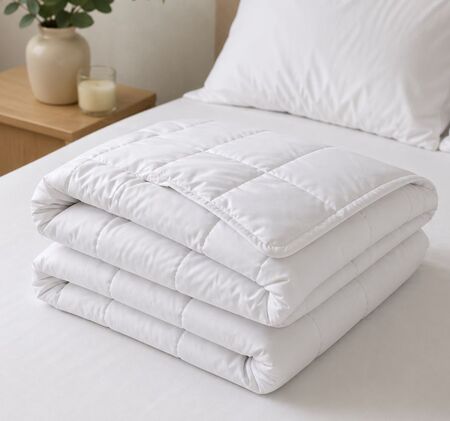 Acolchado blanco 4 estaciones queen