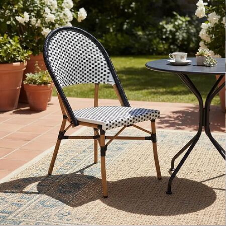 Silla de Diseño Bistro de Exterior Revestida Ratán Premium Apilable