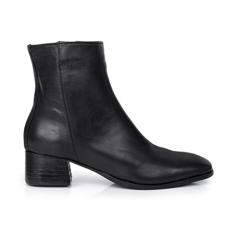 BOTA RUSSELL NEGRA