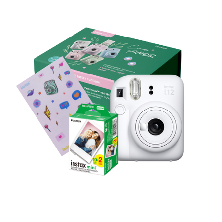 Combo Amor. Camara Instax Mini 12 con20 Fotos y Stickers para regalar