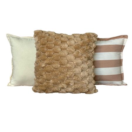 Pack X 3 Almohadones Tusor 40x40 y Peludo 45x45 Nordico cama