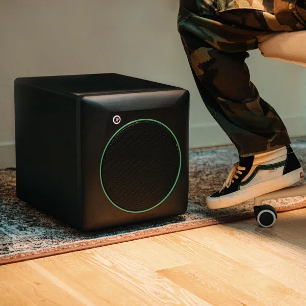Subwoofer Activo de Estudio 8 Mackie CR8S-BT con Bluetooth - Vista 4