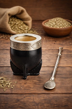 Mate imperial de calabaza y alpaca con bombilla premium alpaca