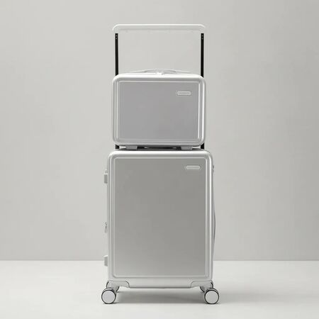 Set De Valijas Skora Hard 20 Pulg Y Beauty Case Plata 41454