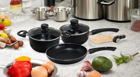 Bateria De Cocina 5 Piezas Negra 2Mm