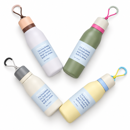 Botella térmica pastel con tapa hermética y correa de transporte