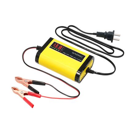 Cargador y Mantenedor De Baterías Auto Moto Lancha Gadnic CBAT-Easy Con Pantalla LED 12 V