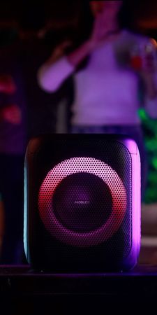 Parlante Portátil Noblex Tsn2000 2800w Karaoke Con Micrófono