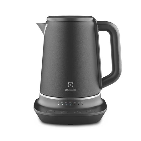 Pava Eléctrica Electrolux Expert 1,7L EKP70