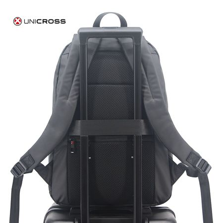 Mochila Unicross Gris 18.5 - Porta Botella Compartimento p Notebook Cierres reforzados