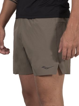 Short Saucony Peregrine 6 Hombre Running Marrón