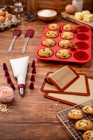 Set de repostería + Placa antiadherente para horno