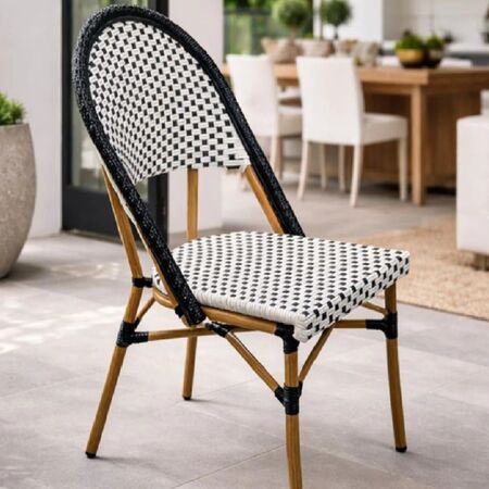 Silla de Diseño Bistro de Exterior Revestida Ratán Premium Apilable