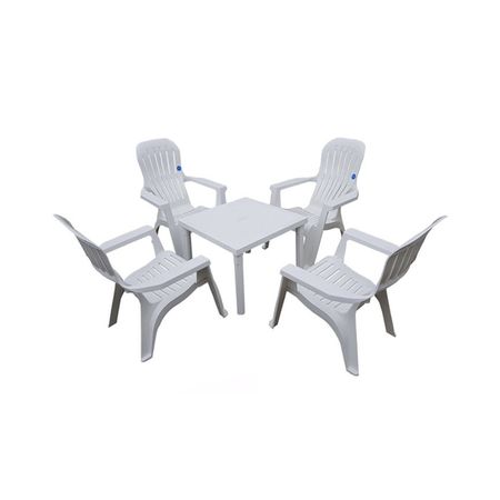 SET 4 SILLONES VARADERO 1 MESA BARI Y 1 SOMBRILLA VOSS 2000