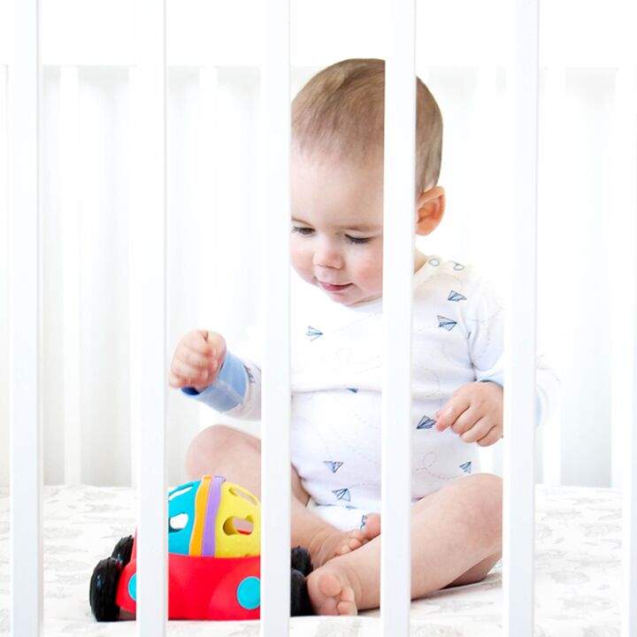 Rattle and Roll Car Playgro - Vista 7