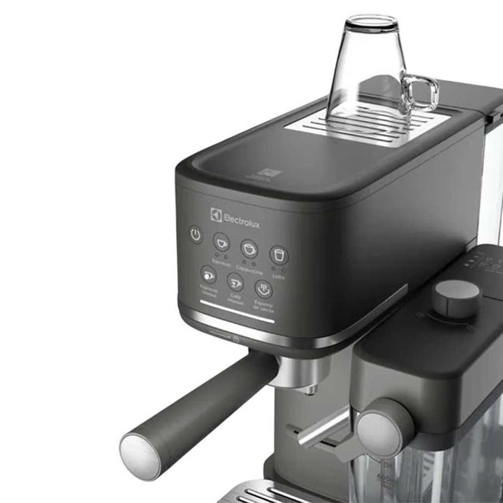 Cafetera Express Electrolux ECM70 - Vista 2