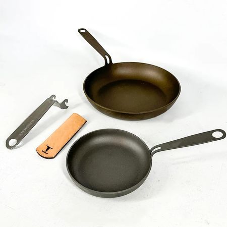 Juego de 2  Sartenes Kankay N25 + N15 Ya Curadas +Accesorios