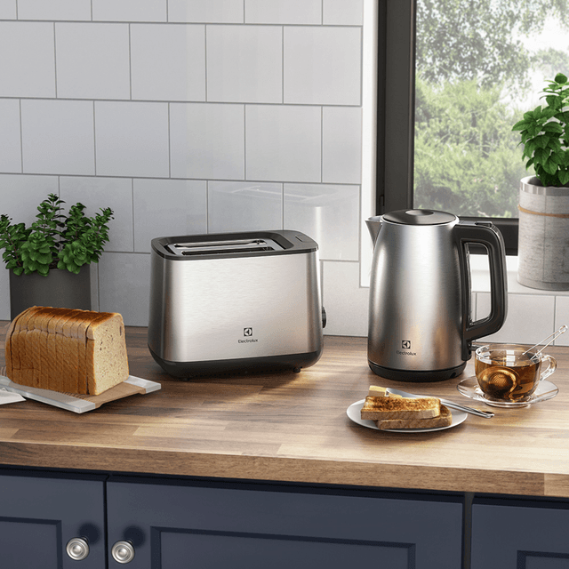 Tostadora Eléctrica Electrolux Inox ETS25 - Vista 5
