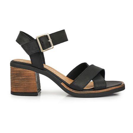 SANDALIA NOLAN NEGRA