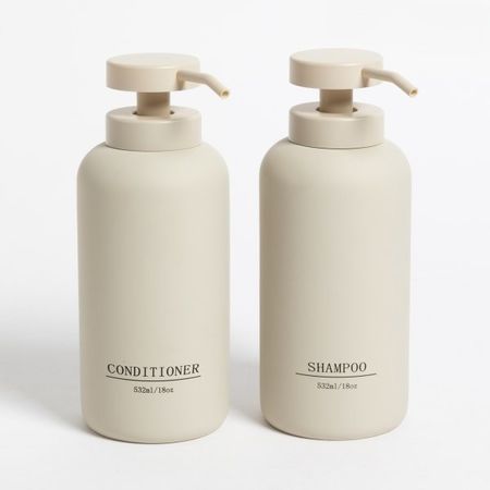 SET DISPENSER SHAMPOO Y ACONDICIONADOR TIZA 