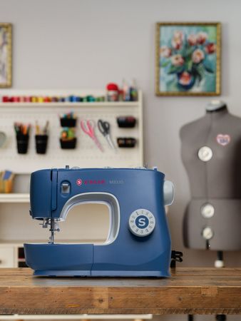 MAQUINA DE COSER SINGER M3335C