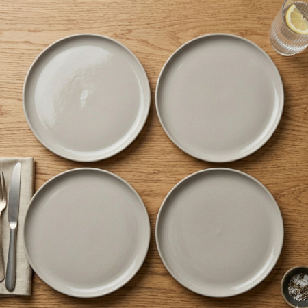 Set x 4 Platos Playos 27 Cms Cerámica Color Gris Claro Fine Moderno